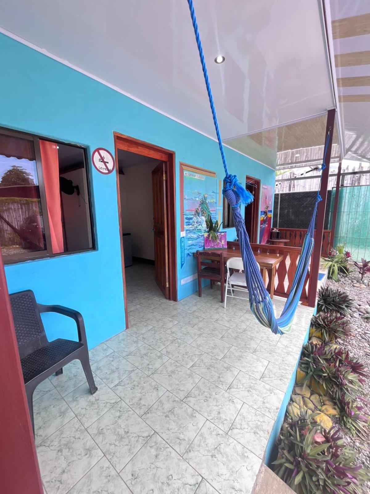 Mar Caribe Pv Hotel Puerto Viejo de Talamanca Exterior foto